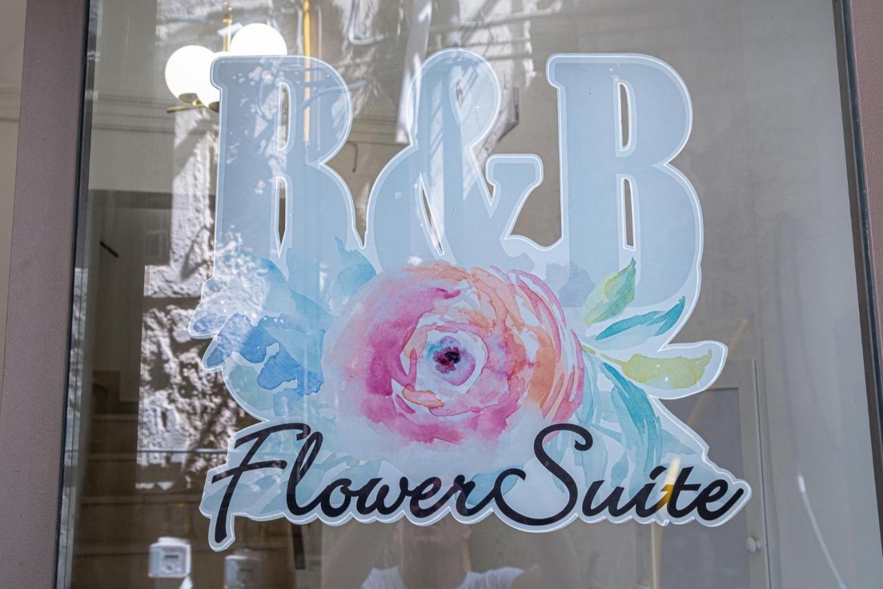 Flower Suite B&B Syracuse Buitenkant foto